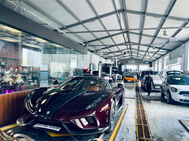 Hé lộ quá trình bảo dưỡng Koenigsegg Regera giá 200 tỷ đồng trước khi lên đường ra Hà Nội - Ảnh 1.