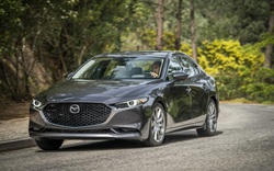 Mặc kệ lỗi phanh, Mazda3 vẫn liên tiếp giật giải Xe của năm, xếp ngang hàng loạt xe sang đình đám
